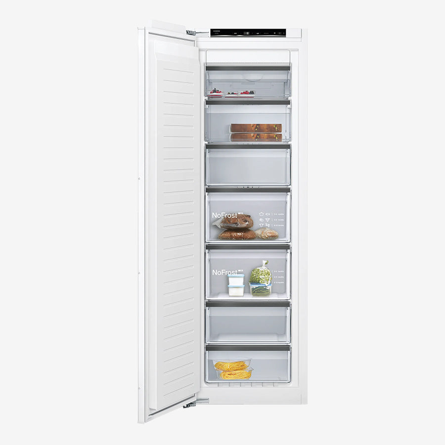 iQ700 built-in freezer 177.2 x 55.8 cm soft close flat hinge