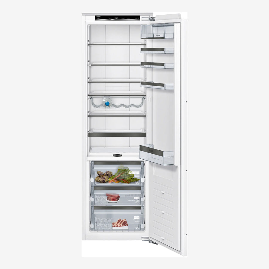 iQ700 built-in fridge 177.2 x 55.8 cm soft close flat hinge