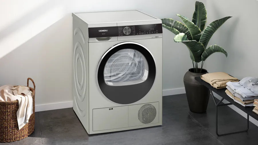 iQ500 condenser tumble dryer 9 kg Silver inox